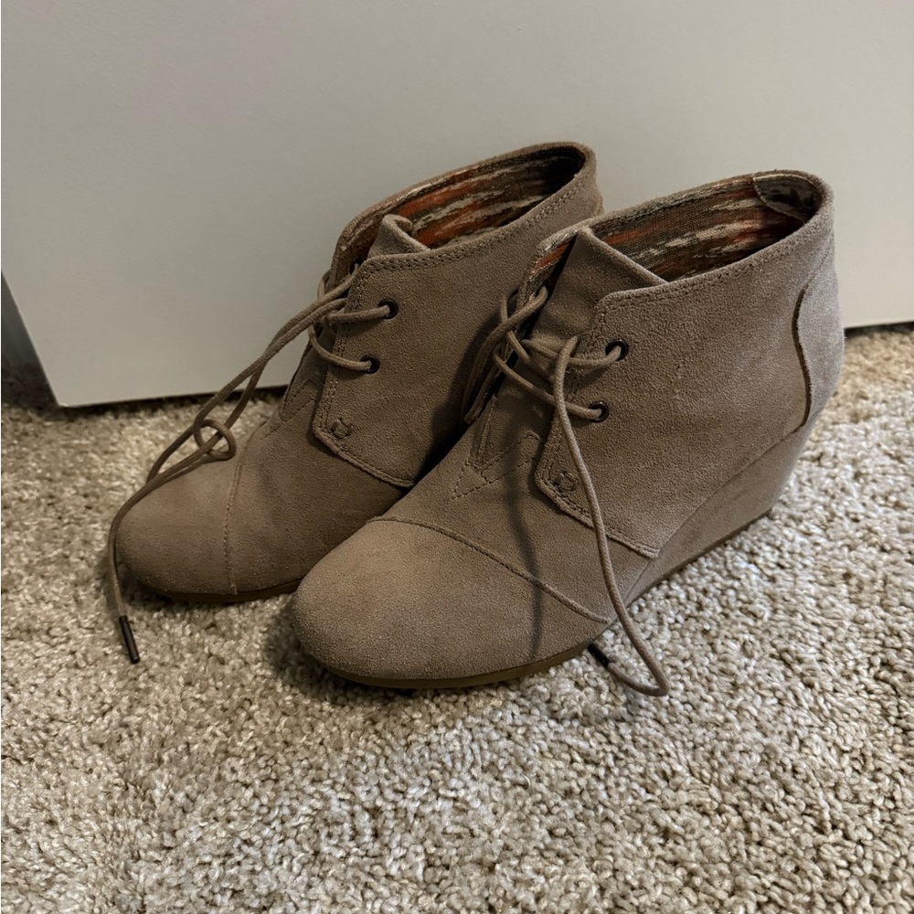 TOMS Wedges